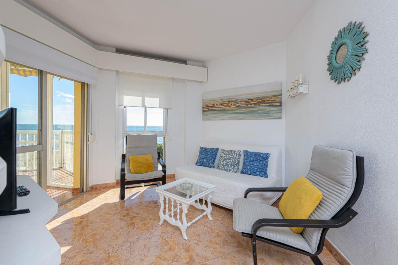 Great Location And Frontal Sea View Fuengirola Appartement Buitenkant foto