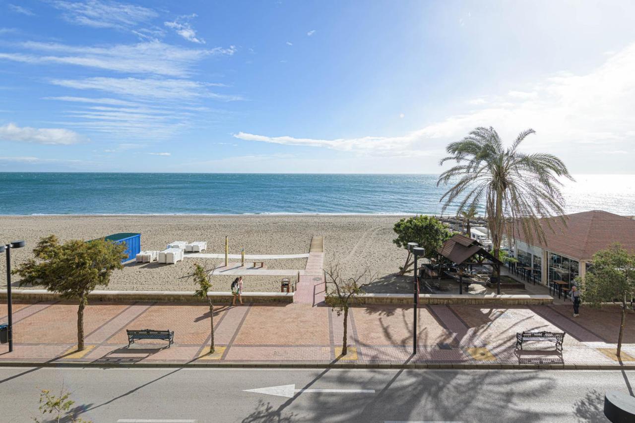 Great Location And Frontal Sea View Fuengirola Appartement Buitenkant foto