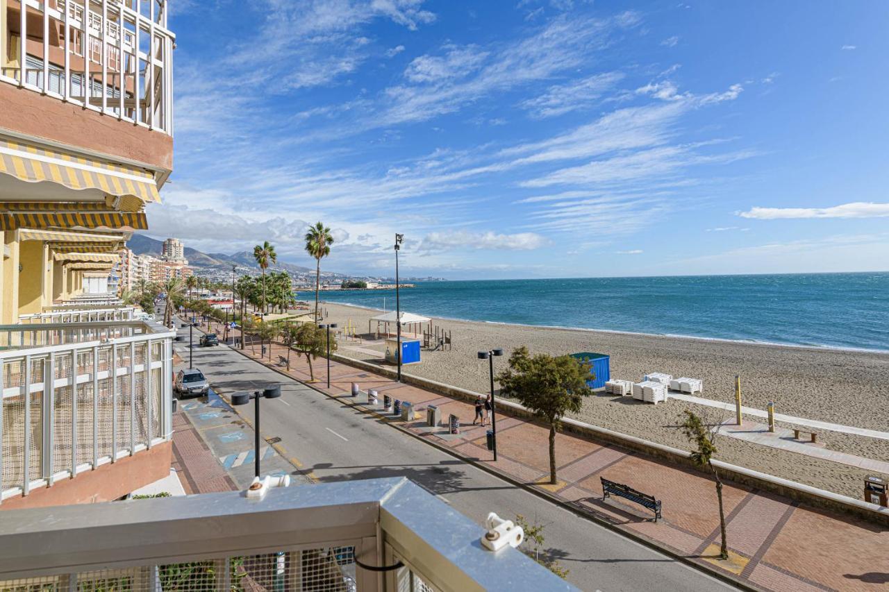 Great Location And Frontal Sea View Fuengirola Appartement Buitenkant foto