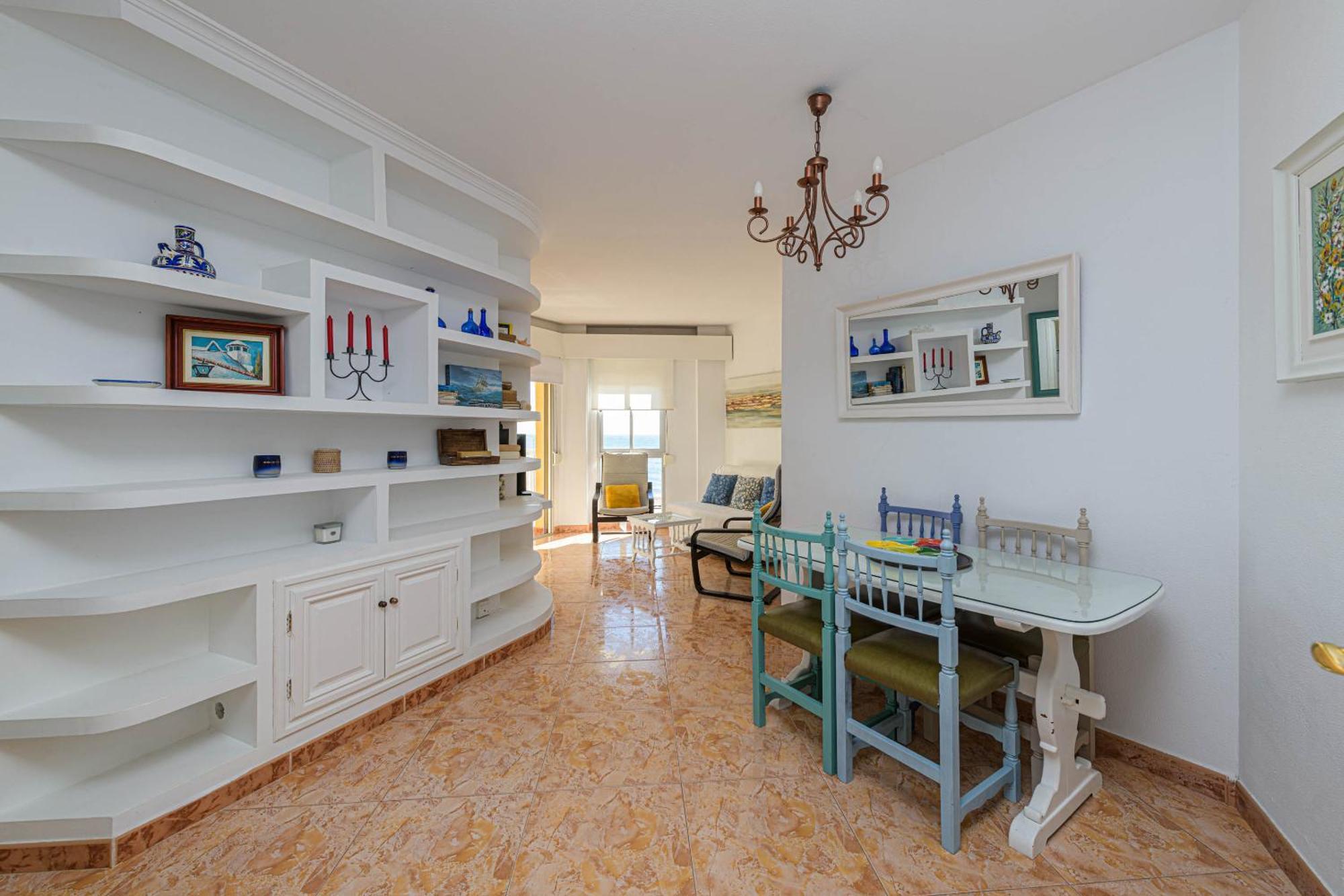 Great Location And Frontal Sea View Fuengirola Appartement Buitenkant foto